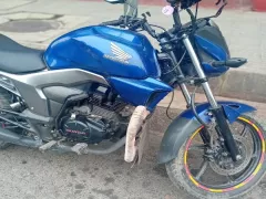 Honda CB Trigger